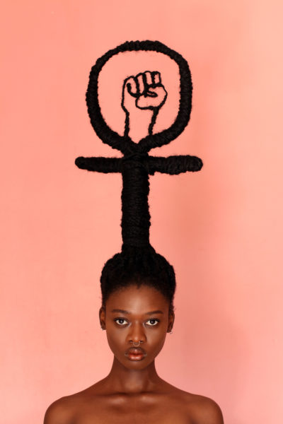 <span class="u-italic400">feminist,</span> 2021, Abidjan
© Laetitia Ky